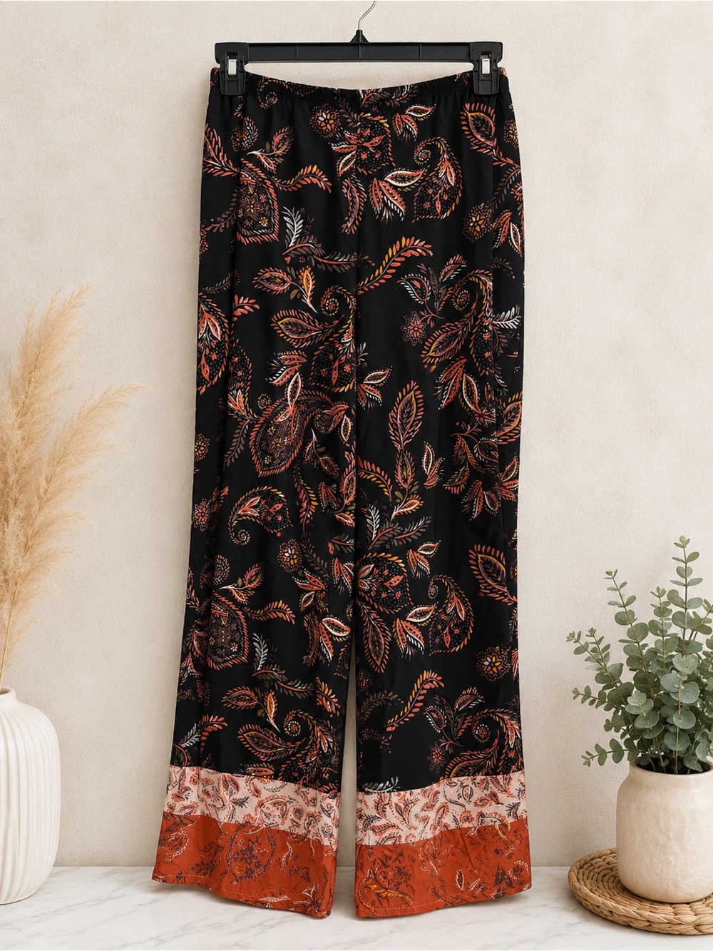 Relaxed Boho Wide-Leg Pants in Black with Rust Paisley